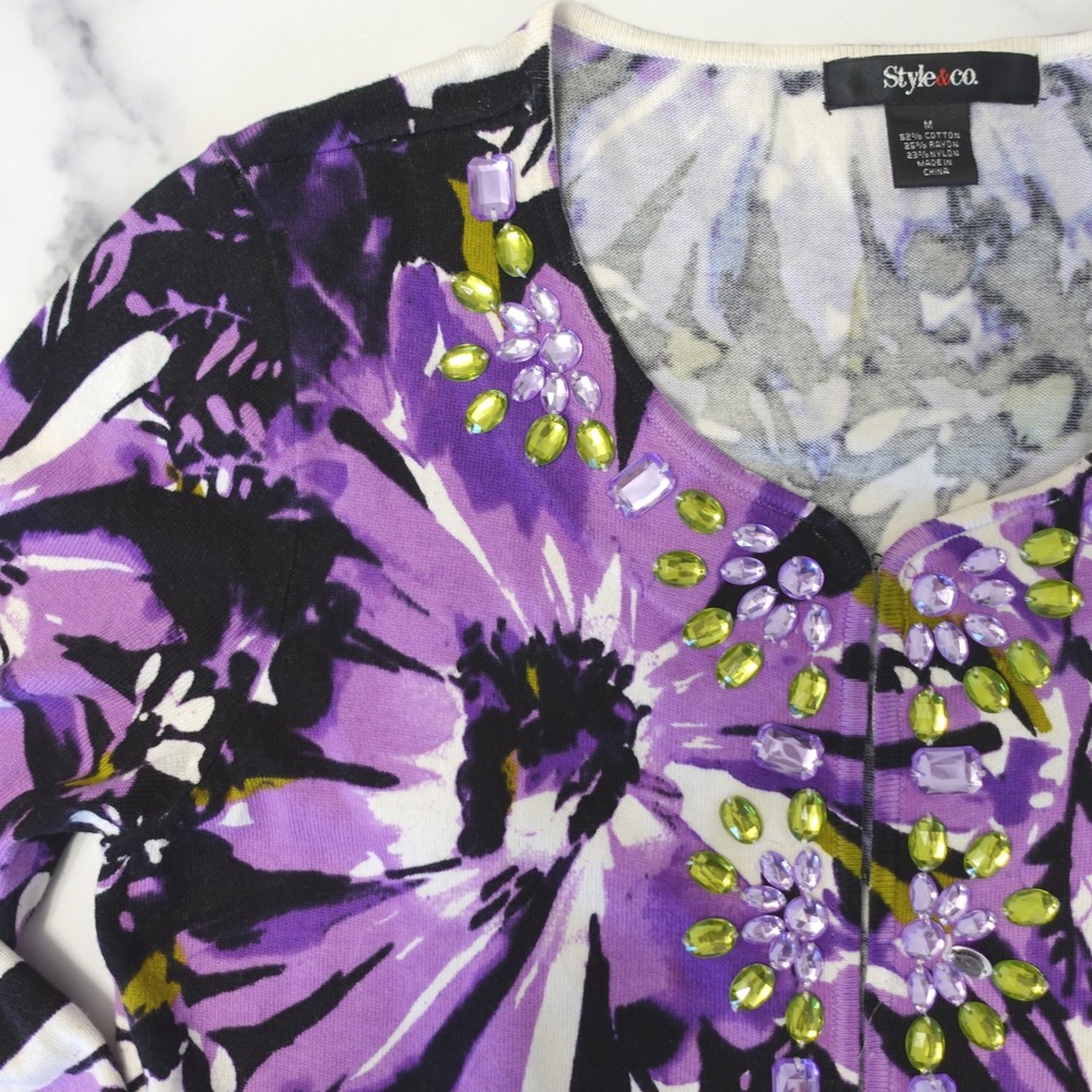 Womens Purple Floral Embellished Knit Cardigan Sweater Med Gemstone Resort NWOT - Picture 2 of 9